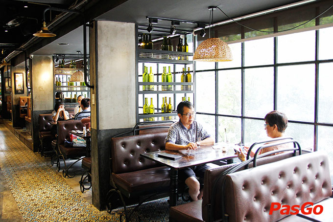 Eleven Restaurant & Cafe -6