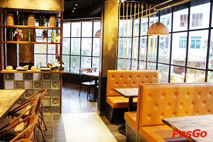 eleven restaurant and cafe lê anh xuân 1