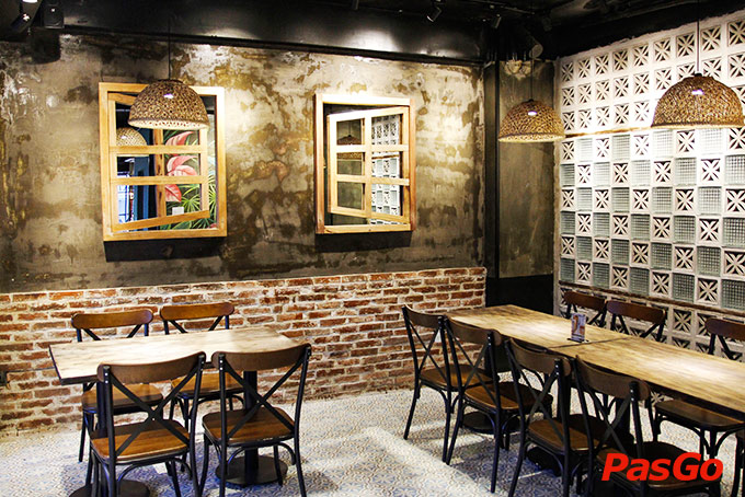 Eleven Restaurant & Cafe -5