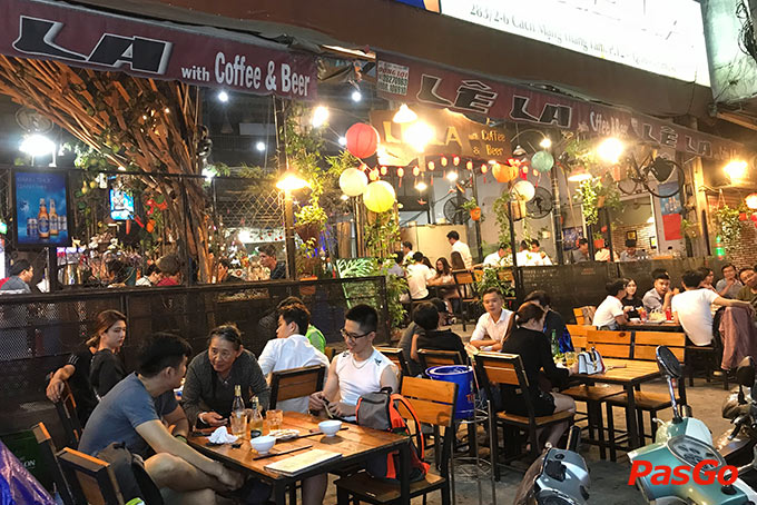 Lê La Quán Cách Mạng Tháng 8 16