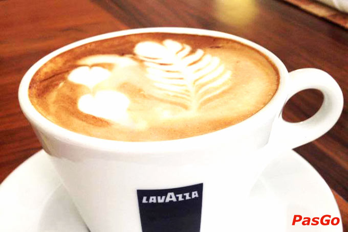 HIDEAWAY RESTAURANT BAR Phạm Ngọc Thạch 10