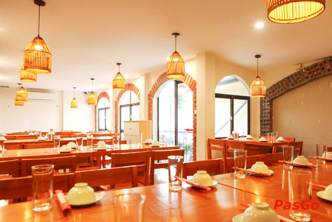 nhà hàng sukhumvit station trung liệt 15