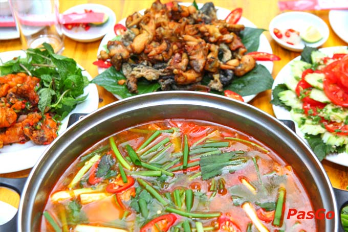 nhà hàng sukhumvit station trung liệt 9