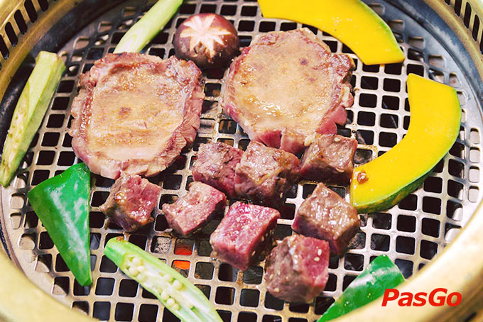 Nhà hàng Tasaki BBQ Trần Thái Tông 14