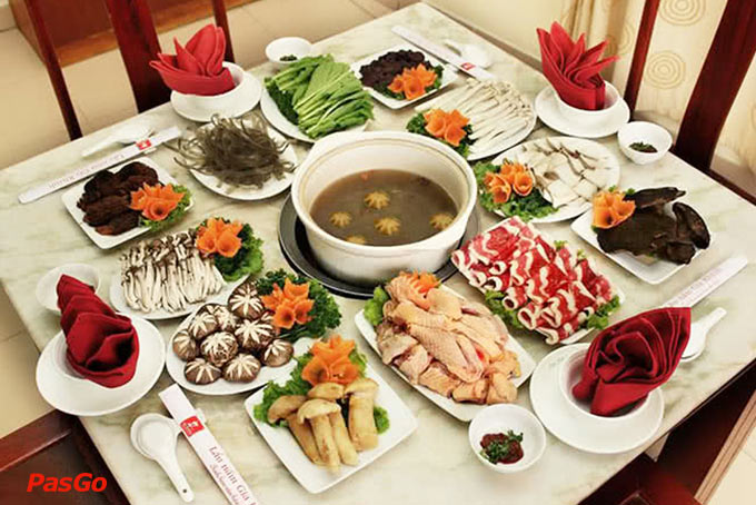 top-10-nha-hang-co-khu-vui-choi-cho-tre-em-o-ha-noi-10