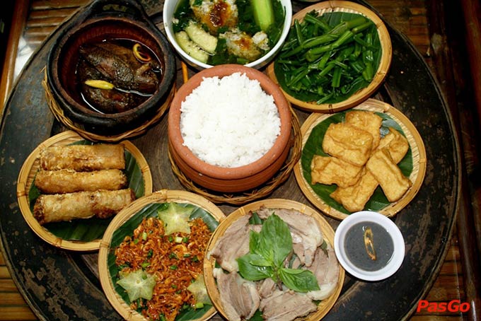 Sự biến đổi của ẩm thực gia đình Việt qua các thời kì 3