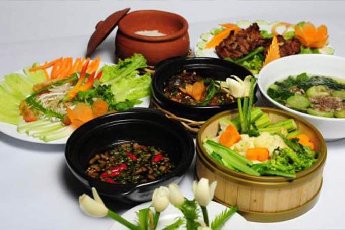 quan-an-gia-dinh-ngon-da-nang-2