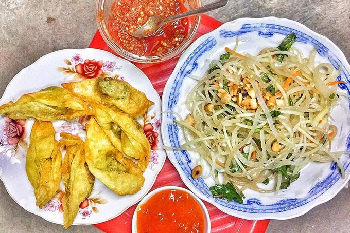 Top 10 quán ăn vặt ngon rẻ, hút khách nhất ở Đà Nẵng 7