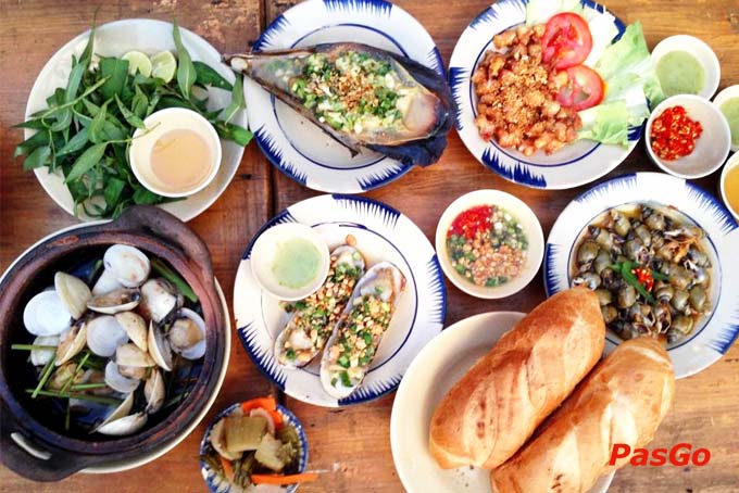 Top 10 quán hải sản ngon rẻ, hút khách nhất ở Quận 3 9
