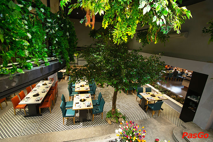 Nhà hàng Asian Garden Láng Hạ 12