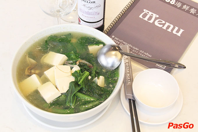 Nhà hàng 168 Mỹ Khê Đường Võ Nguyên Giáp 18