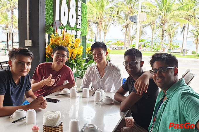 Nhà hàng 168 Mỹ Khê Đường Võ Nguyên Giáp 2