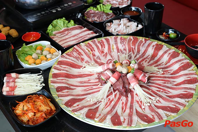 Nhà hàng 9Life Hotpot & BBQ Giang Văn Minh 11