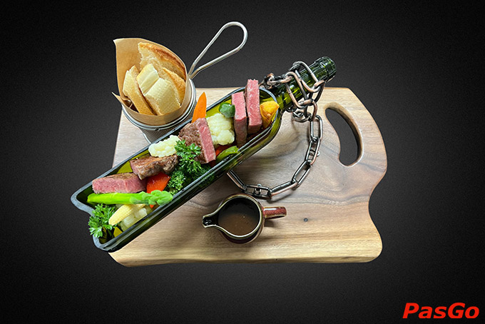 Nhà hàng 1968 - Đường Thành-11