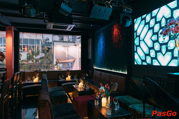 Món ăn ngon - Cocktail hấp dẫn - Không gian ấm cúng - Âm nhạc du dương sẽ tạo thành một buổi tối hoàn hảo cho bạn và người thân