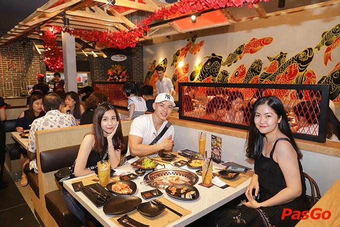 Nhà hàng Aka House Co.op Xa Lộ Hà Nội 18