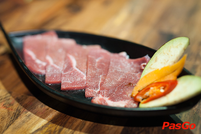 Nhà hàng Akira BBQ Trần Hưng Đạo  4