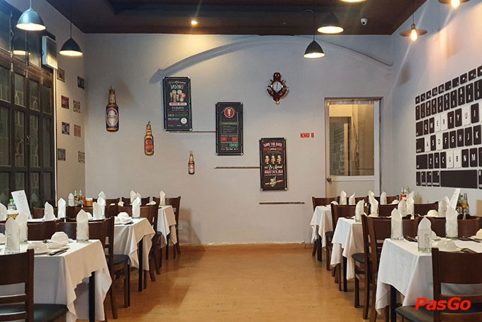 Aki Restaurant Đông Quan 17