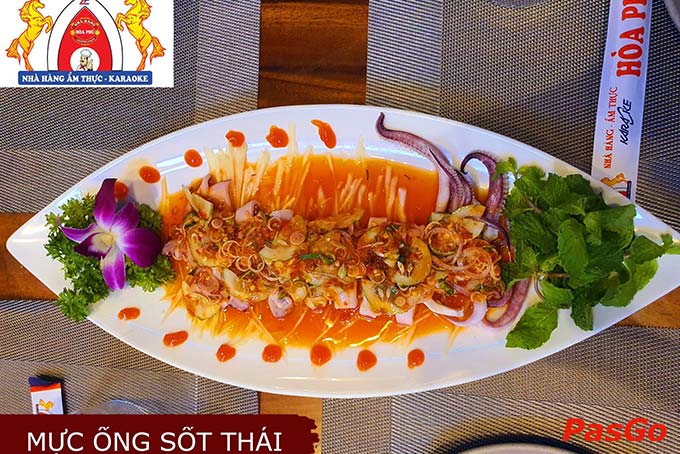 Đến với Hòa Phú, các món ăn luôn được tuyển chọn chế biến công phu và phục vụ nhanh chóng