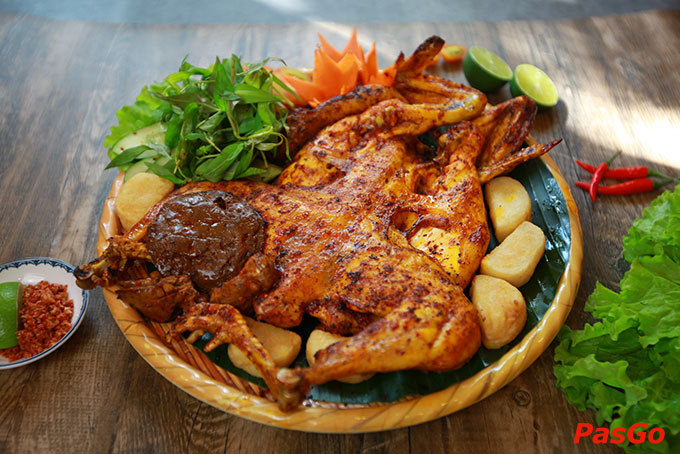 Ẩm Thực Quê Nhà là một trong những thương hiệu chuyên ẩm thực Việt nổi tiếng tại Sài Gòn