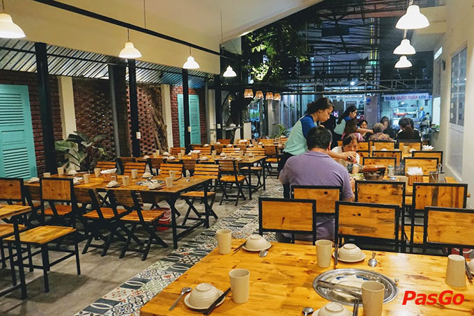Nhà hàng AurA BBQ Đặng Tất 13