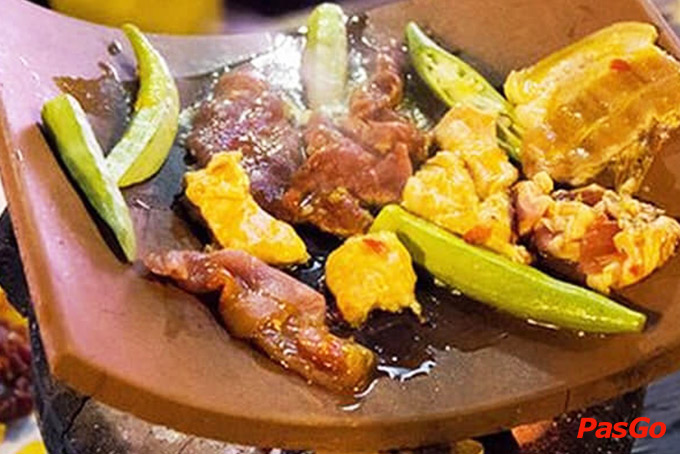 Nhà hàng AurA BBQ Đặng Tất 3