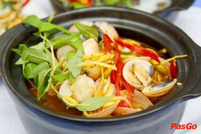 Nhà hàng AurA BBQ Đặng Tất 8
