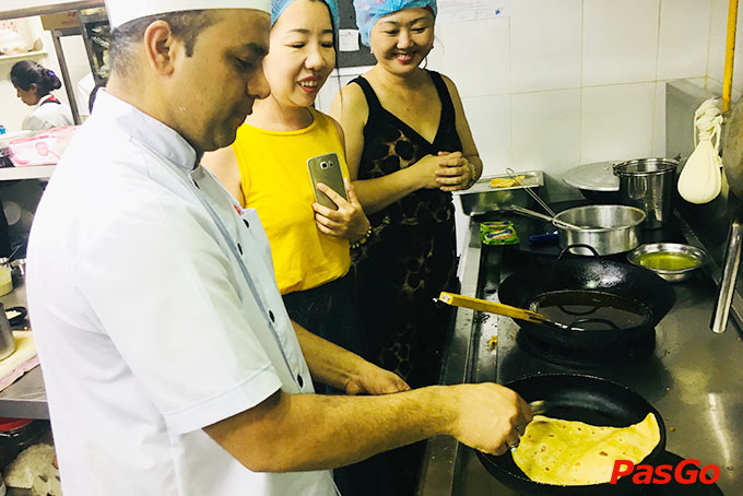 Nhà hàng Benaras Indian Restaurant Lounge Nguyễn Siêu 11