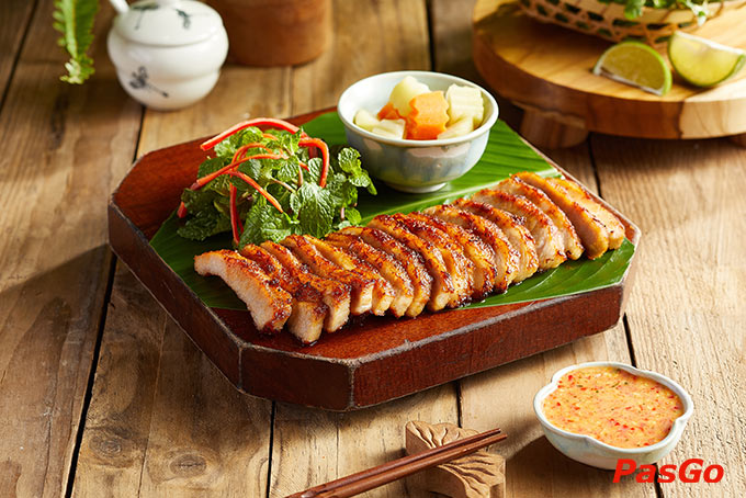 Món ăn được nâng tầm một phần lớn là nhờ những nguyên liệu quý hiếm, được chọn lọc với những tiêu chuẩn khắt khe