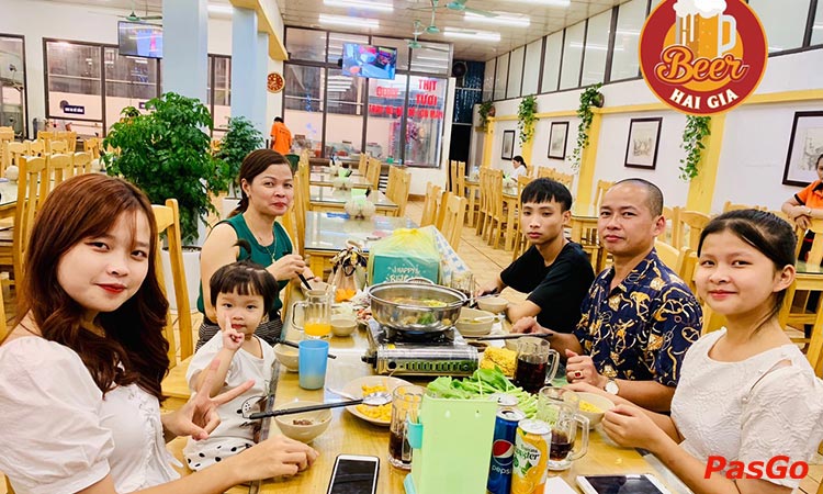 Nhà hàng đã trở thành địa điểm quen thuộc cho nhiều cuộc sum vầy hội ngộ
