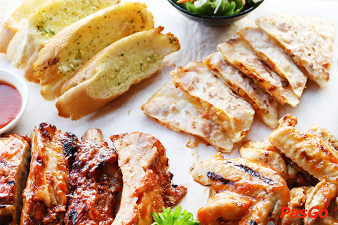 Nhà hàng Big Pig BBQ Beer Song Hành 16