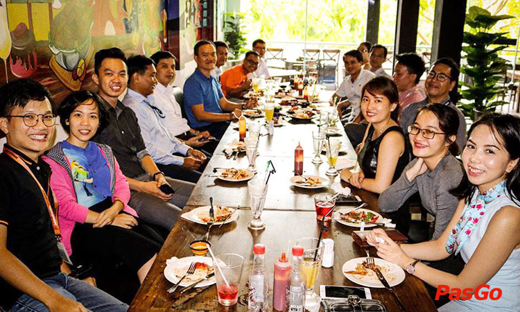 Nhà hàng Big Pig BBQ Beer Song Hành 7