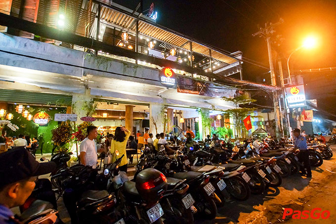 Bốc Food & Beer Garden - Ung Văn Khiêm-1
