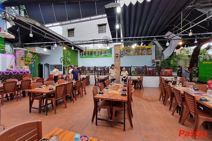 Không gian Bò Tơ Tây Ninh Năm Sánh Gò Vấp rộng rãi, thoáng mát