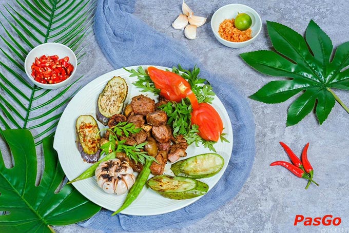 Thực đơn Bò Tơ Tây Ninh Năm Sánh siêu đa dạng với hơn 30 món ẩm thực độc đáo từ thịt bò tơ tươi - non - ngon - sạc