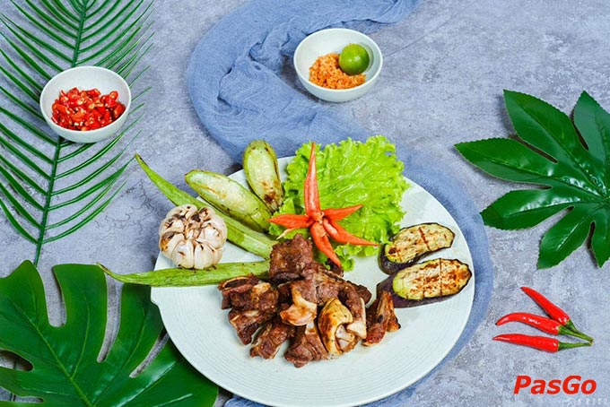 Thực đơn Bò Tơ Tây Ninh Năm Sánh siêu đa dạng với hơn 30 món ẩm thực độc đáo từ thịt bò tơ tươi - non - ngon - sạc