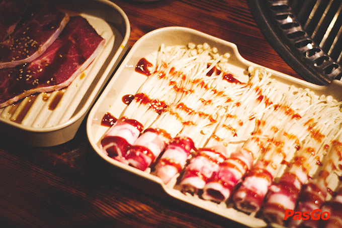 Nhà hàng Buffet BBQ Hotpot HongKong New Complex 302 Cầu Giấy 5