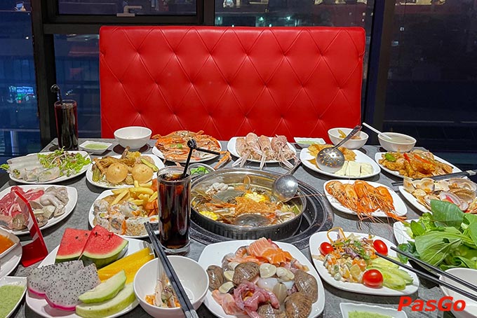 Để mang đến những trải nghiệm ẩm thực trọn vẹn nhất cho khách hàng, đầu bếp của Cửu Vân Long đã dành tất cả tâm huyết vào từng món ăn, mang lại sự chỉn chu từ hình ảnh đến hương vị