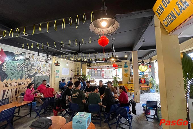 Bia BUS 330 - Phạm Văn Đồng-12