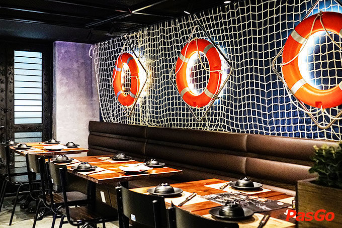 Nhà hàng Captain Crawfish Phan Xích Long 12