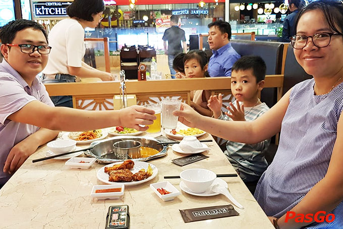 Nhà hàng Central Kitchen Aeon Mall Long Biên 12
