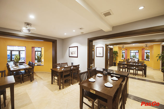 Nhà hàng Chả Cá Hàng Sơn Bà Triệu 9