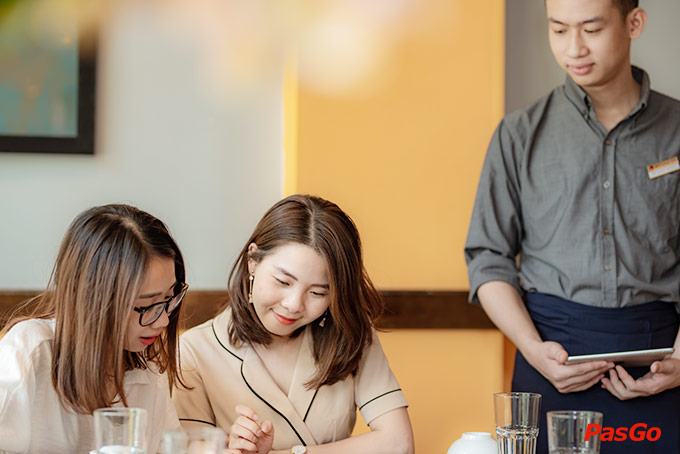 Nhà hàng Chả Cá Hàng Sơn Trần Thái Tông 10