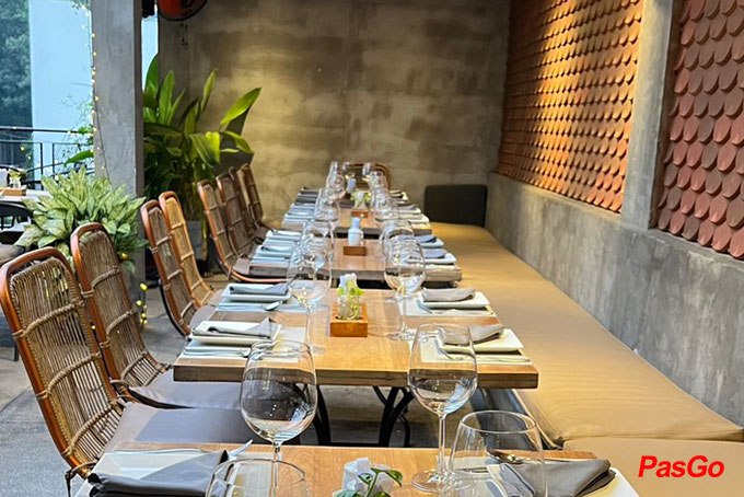 Chanh Bistro Rooftop Saigon - Lý Tự Trọng-11