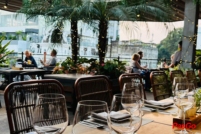 Chanh Bistro Rooftop Saigon - Lý Tự Trọng-8
