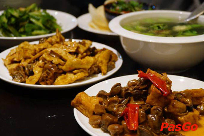 Bông Súng Vegetarian Food & Coffee - Nguyễn Đình Chiểu-9