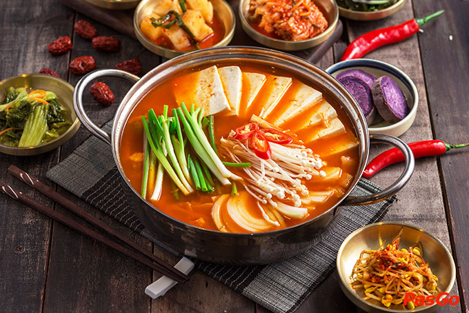 Chum Restaurant - Nguyễn Thị Định-16