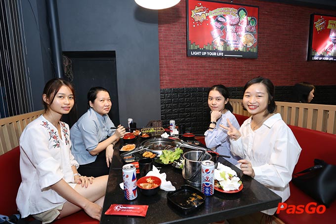 Nhà hàng 9Life Hotpot & BBQ 15