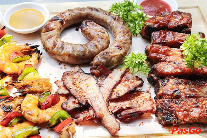 Nhà hàng Big Pig BBQ Beer 8