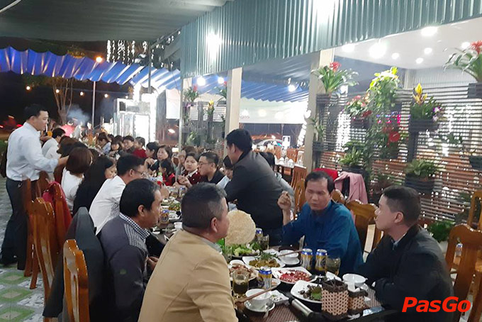 Nhà hàng Huynh Đệ 14